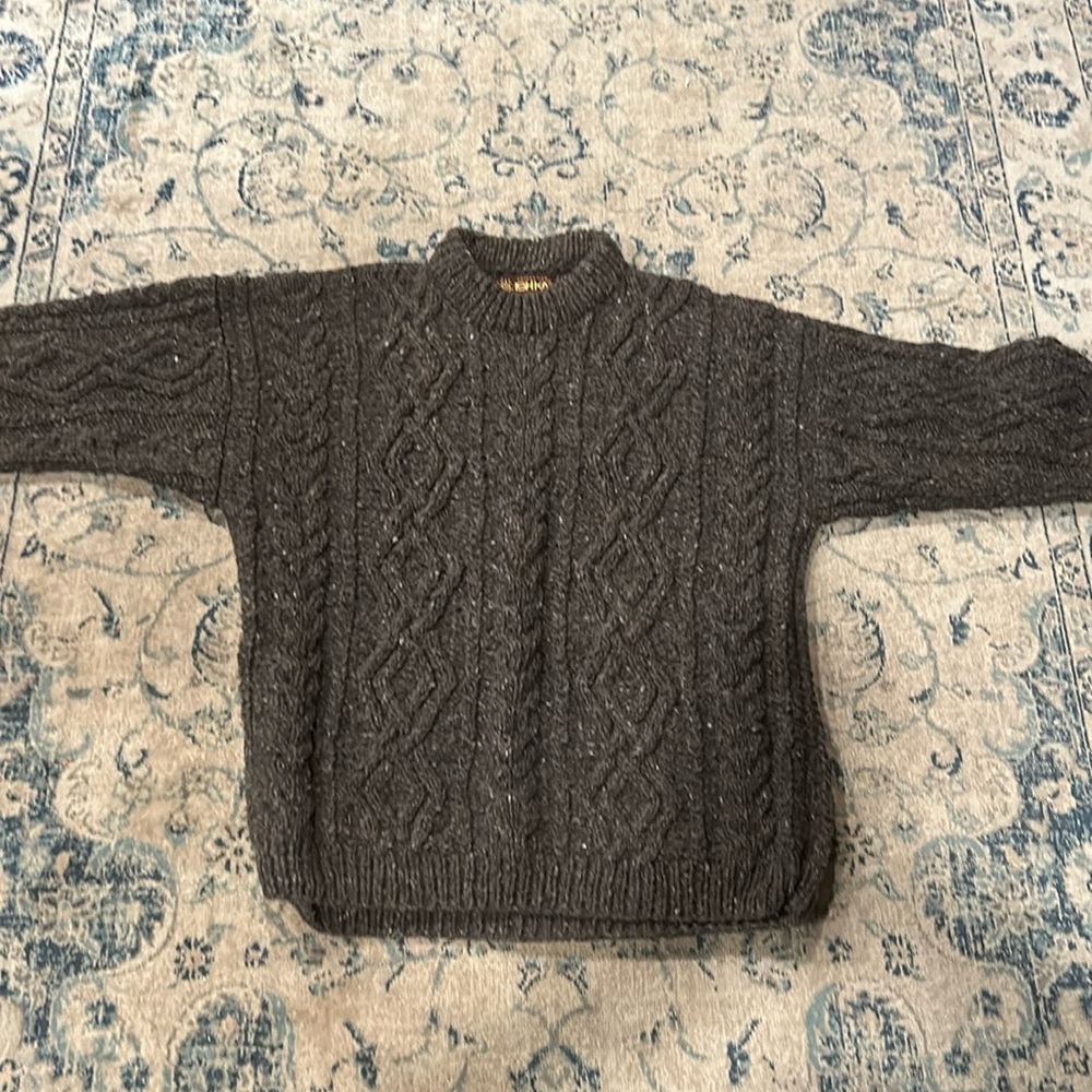 Ishka Grey Wool Fisherman Style Vintage Sweater/EUC/ made in Ecuador/ one size